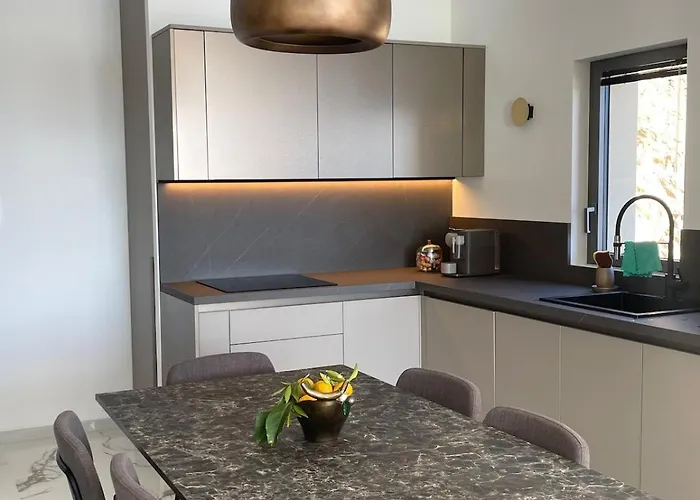 De Luxe Type 4 Eden Sanguinaires Vue Avec Piscine Chauffee Apartmán Ajaccio (Corsica)