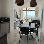 Apartmán De Luxe Type 4 Eden Sanguinaires Vue Avec Piscine Chauffee Ajaccio (Corsica)