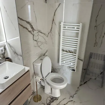De Luxe Type 4 Eden Sanguinaires Vue Avec Piscine Chauffee 阿雅克肖