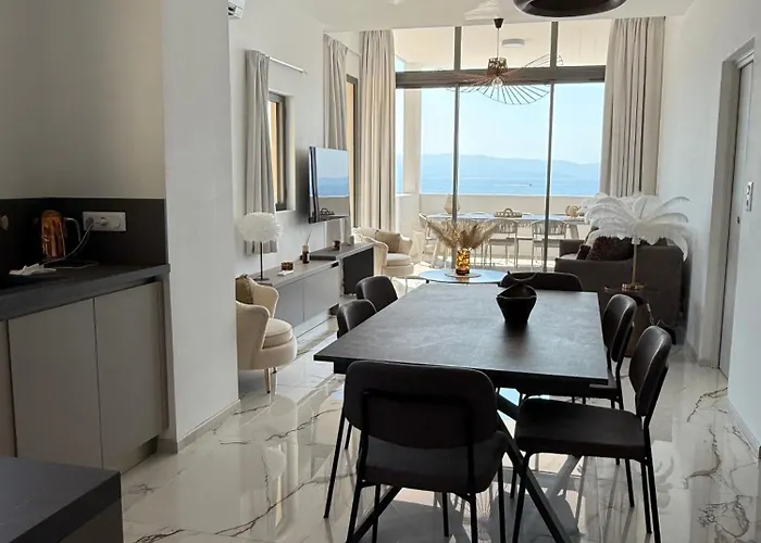Lägenhet De Luxe Type 4 Eden Sanguinaires Vue Avec Piscine Chauffee Ajaccio (Corsica)