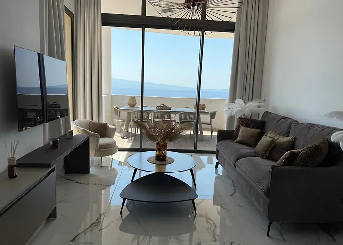 Lägenhet De Luxe Type 4 Eden Sanguinaires Vue Avec Piscine Chauffee Ajaccio (Corsica)